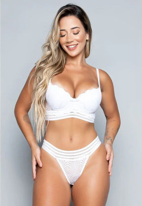 Conjunto Sutiã Com Bojo Em Renda e Calcinha Tanga Em Renda